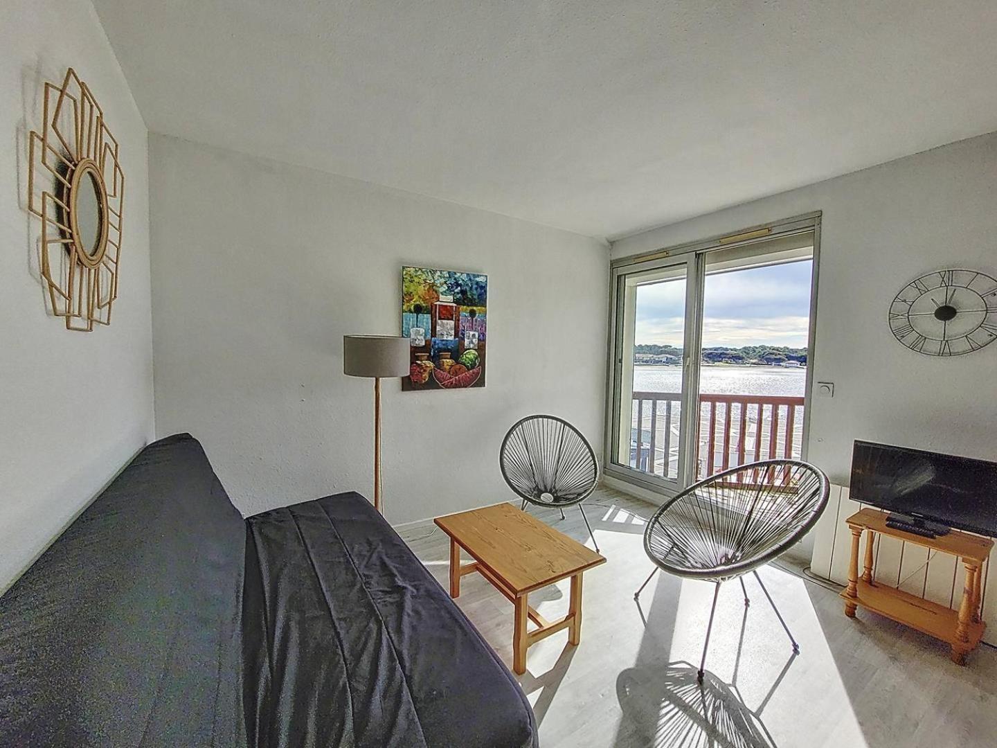 V-Landes 02-Vieux Boucau Appartement 4 Personnes Avec Vue Sur Le Lac Marin Dans Residence Avec Piscine 뷰부코레방 외부 사진